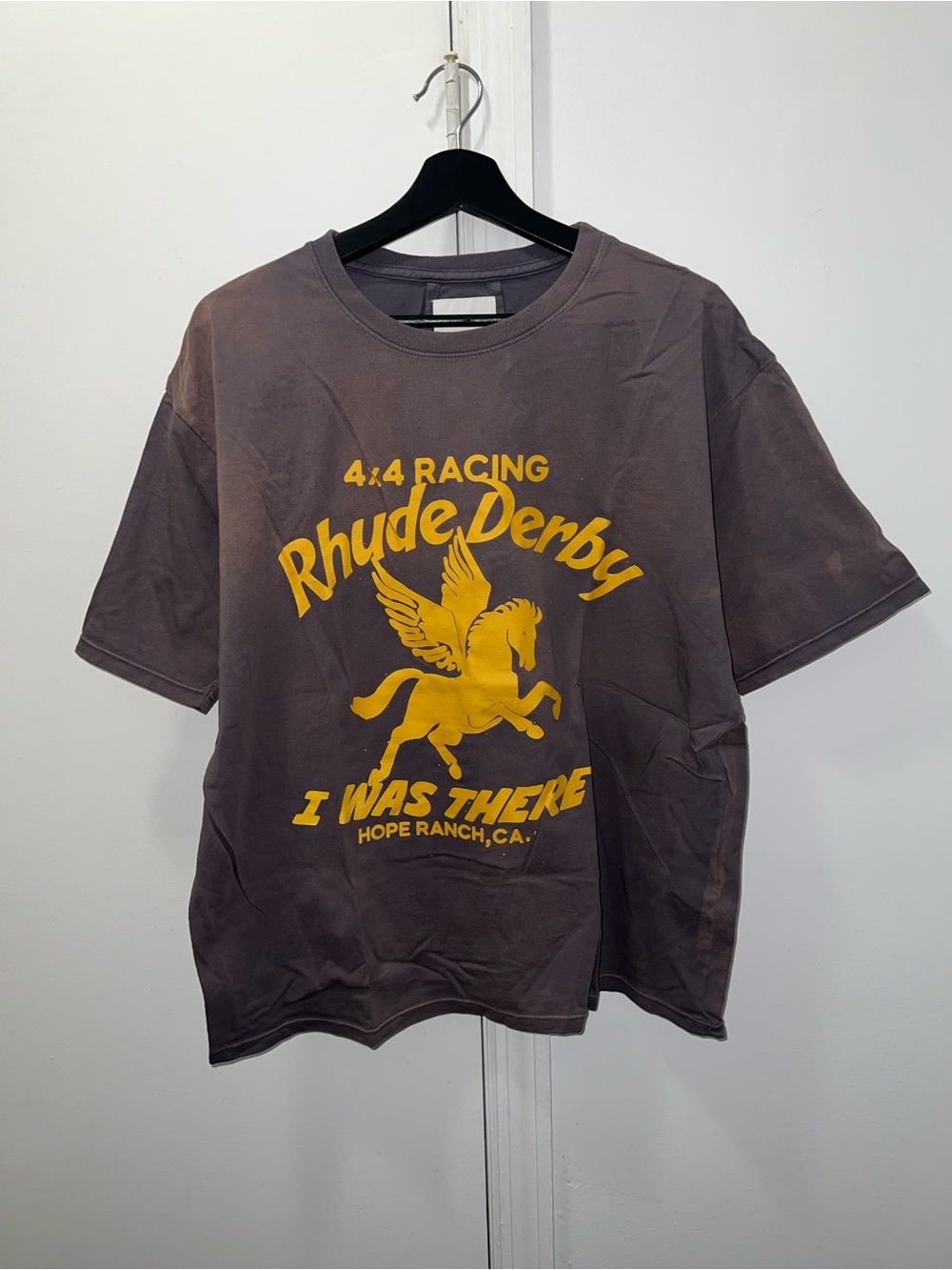 Rhude Short‑Sleeve Graphic Tee in Charcoal with Yellow Print